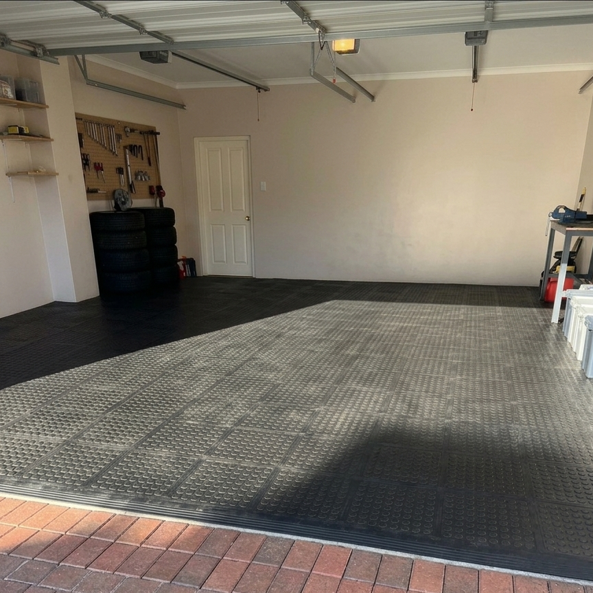 Garage Interlocking PVC Floor Tile Kit | Double